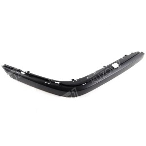 МОЛДИНГ БАМПЕРА (ПРАВЫЙ) - фото