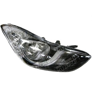 ПЕРЕДНЯЯ ФАРА (ПРАВАЯ) 2010-2013 AVG