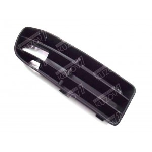 РЕШЕТКА В БАМПЕР (ПРАВАЯ)